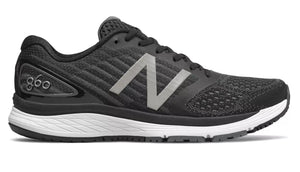 New Balance Mens 860 V 9 (2E) Running Shoe - Black/Grey